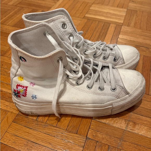 Converse All Star Embroidered Hight Tops - Picture 1 of 7